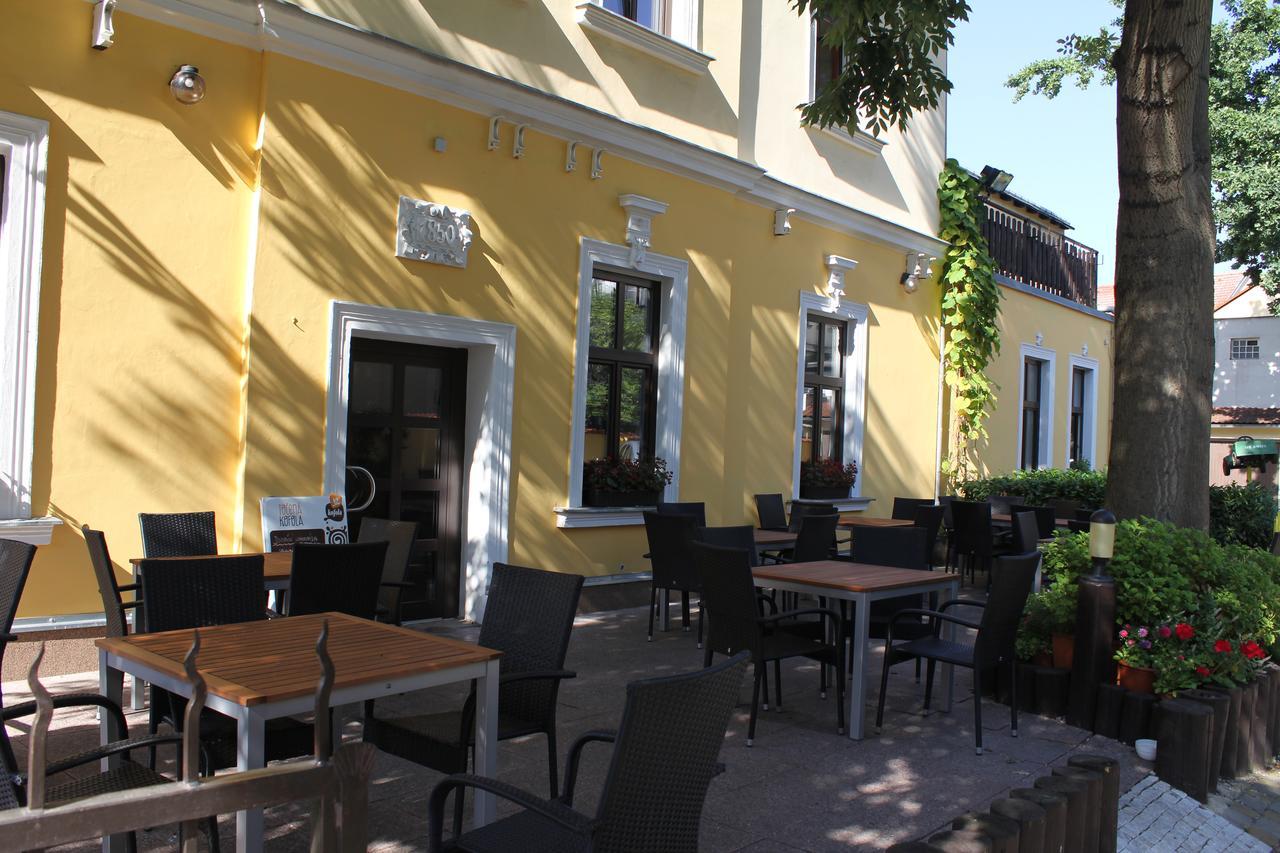 Hotel Zlatý Kříž Teplice Exterior foto